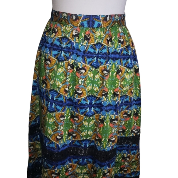 Sam Edelman Tulum Parrot Print Midi Skirt Size 12 Crochet Panels Bird Rockabilly - Picture 3 of 12